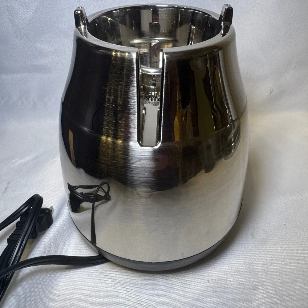 Oster Duralast Classic Blender Base Only Brushed Stainless 7-Speed BLSTSG Silver